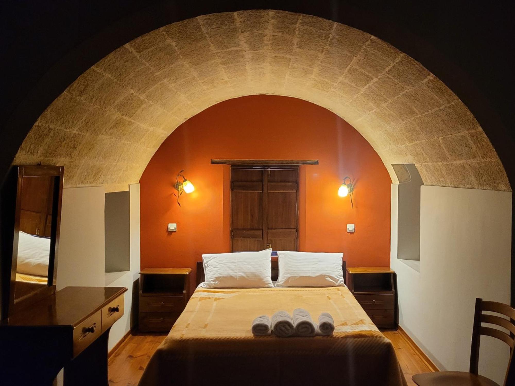 Hotel Lithochtisto Monemvasía Zimmer foto